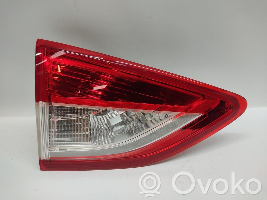 Ford Kuga I Takavalot 