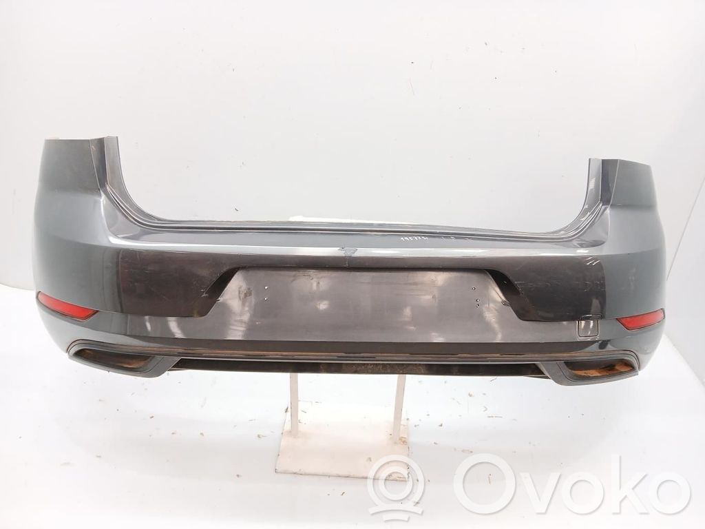 Volkswagen Golf VII Paraurti