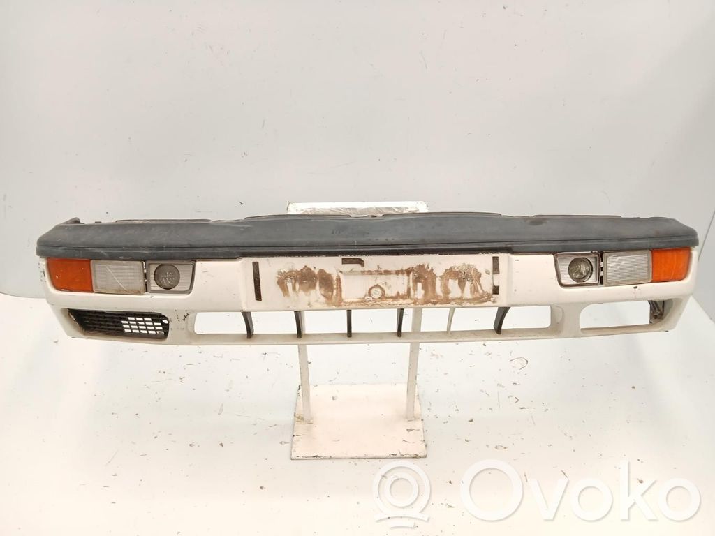 Volkswagen Golf III Parachoques delantero