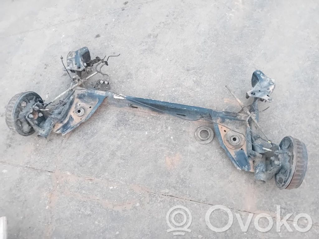 Renault Clio I Sottotelaio posteriore