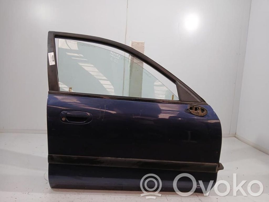 Mitsubishi Carisma Puerta delantera