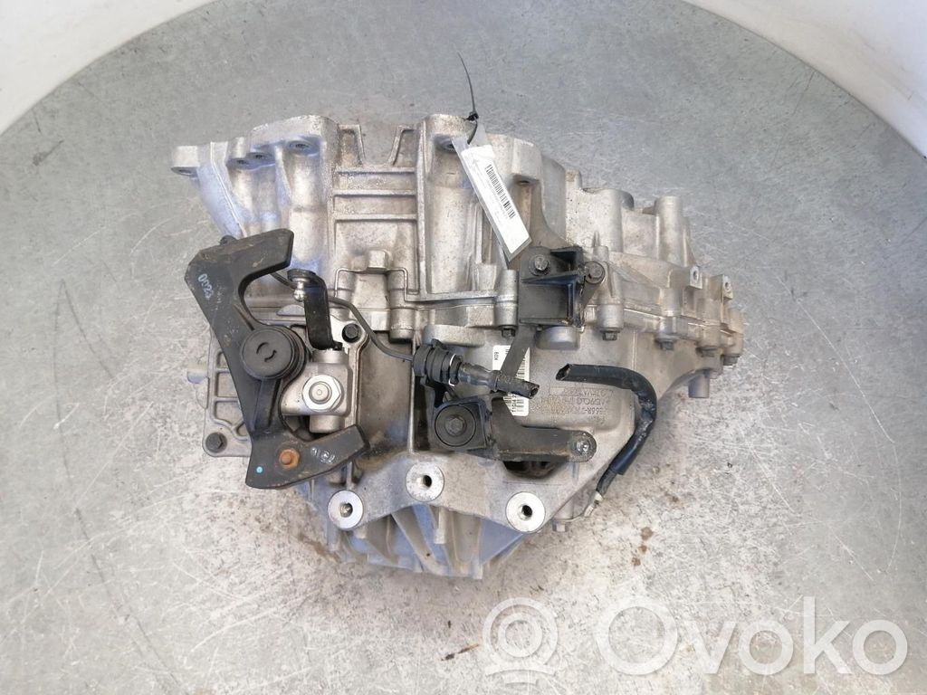 Volvo V40 Scatola del cambio manuale a 5 velocità