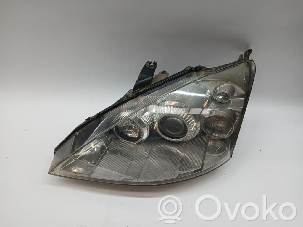 Ford Focus Headlight/headlamp 