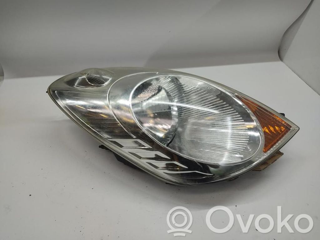 Phare frontale   260109U100