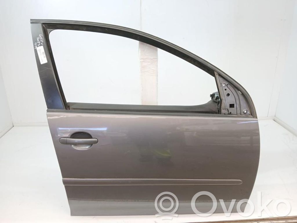 Puerta delantera   1K4831106G