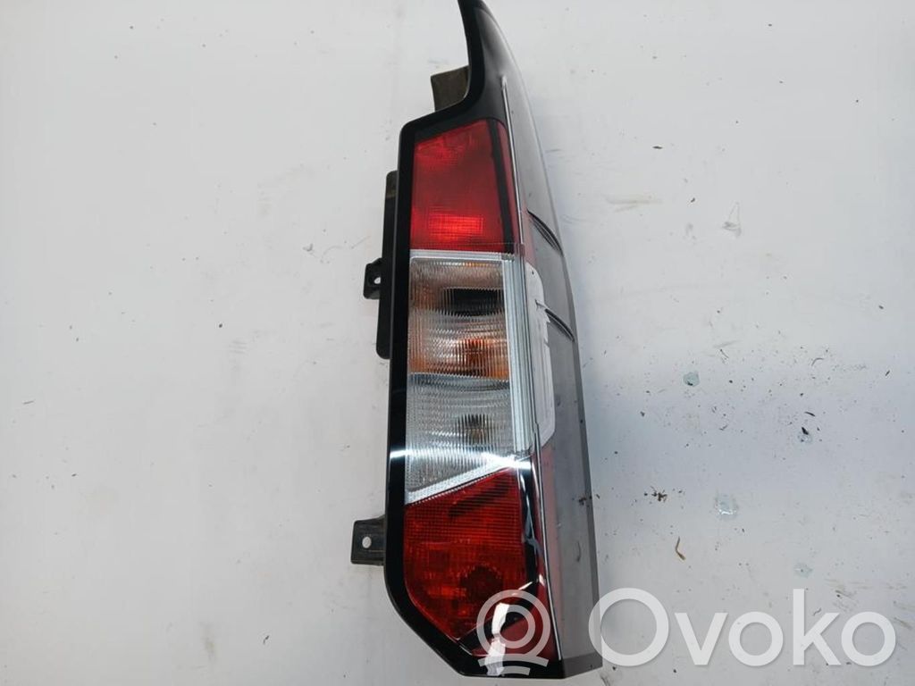 Ford Transit Luz trasera/de freno 