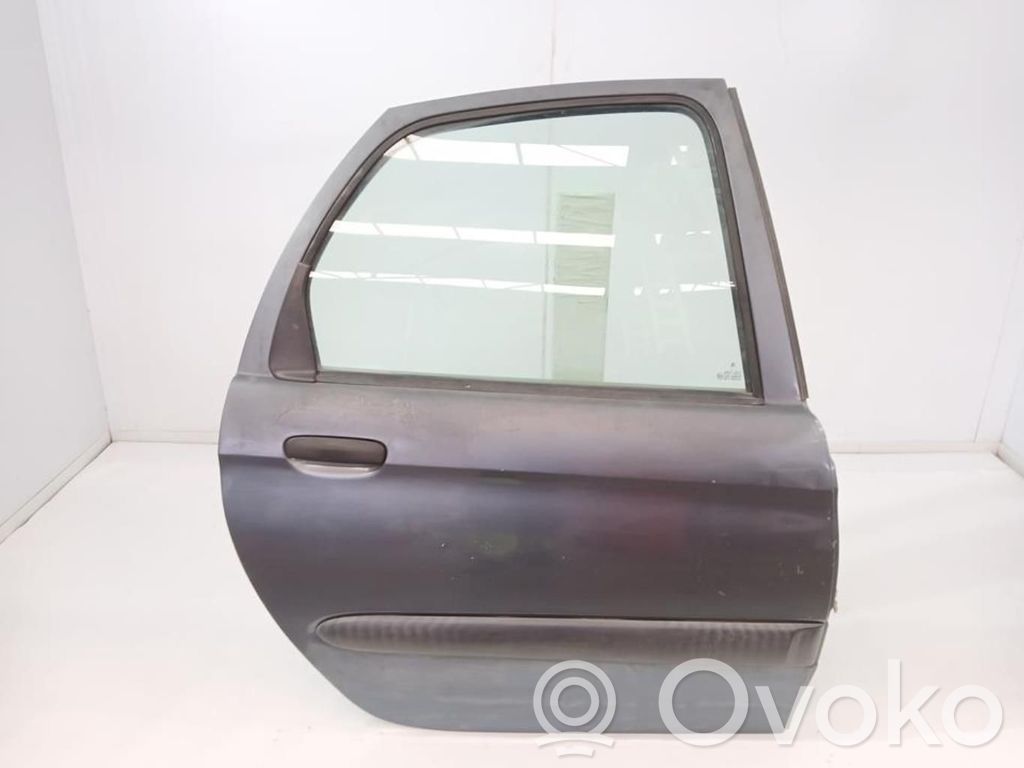 Puerta trasera   9008C7