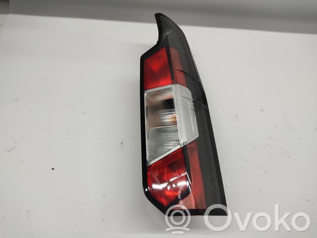 Ford Transit Luz trasera/de freno 
