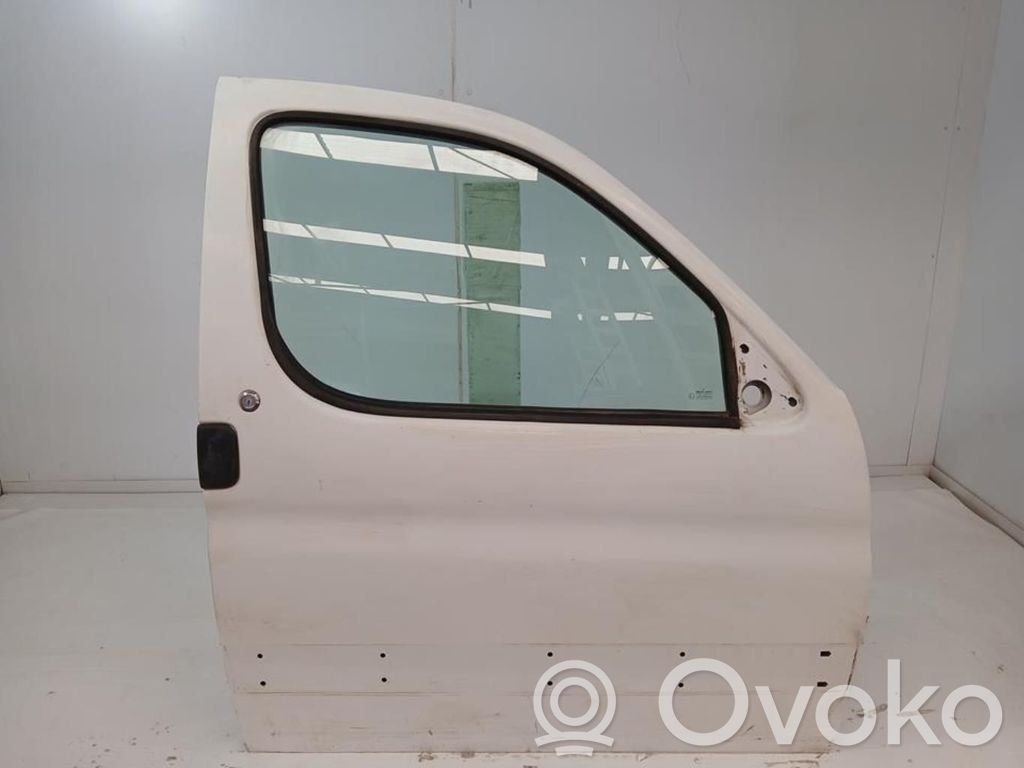 Puerta delantera   9004W2