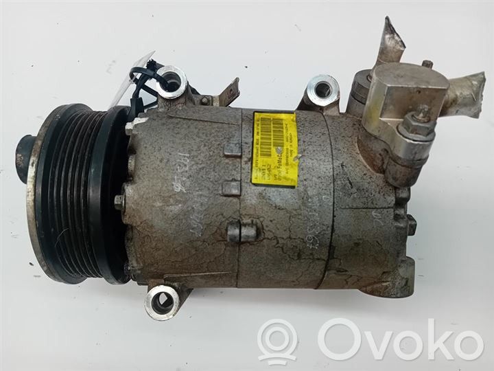 Ford Kuga I Ilmastointilaitteen kompressorin pumppu (A/C) 