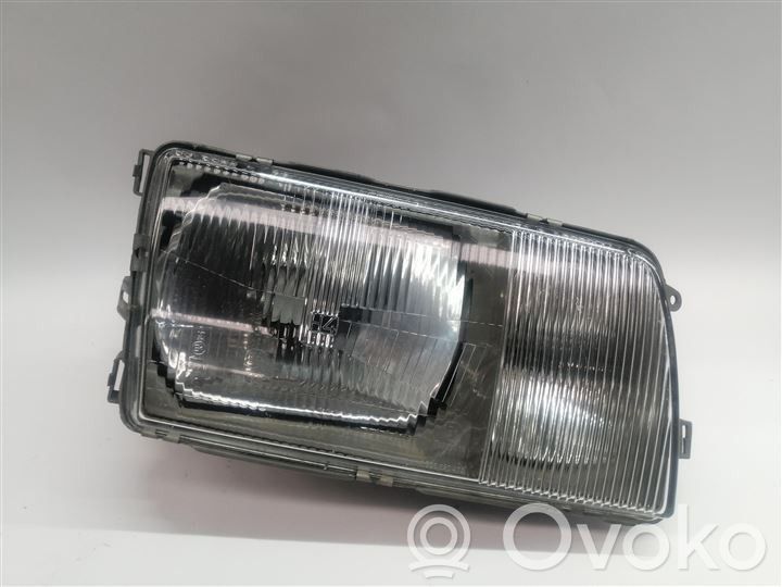 Phare frontale   301065310