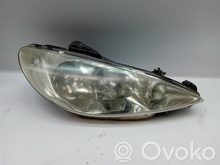 Peugeot 206 Faro delantero/faro principal 