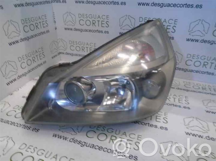 Renault Espace IV Lampa przednia 