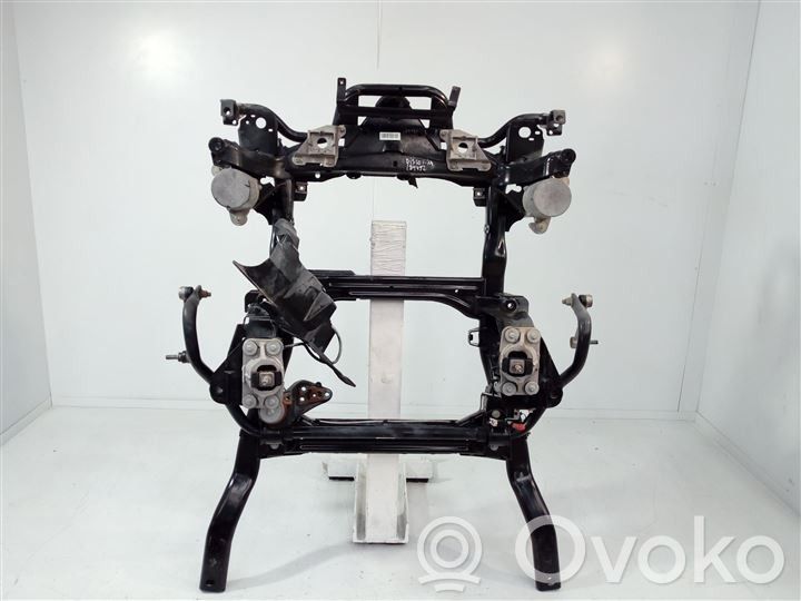 Land Rover Discovery 4 - LR4 Subcadru frontal 