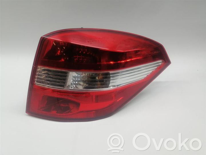 Renault Laguna III Lampă spate în caroserie 