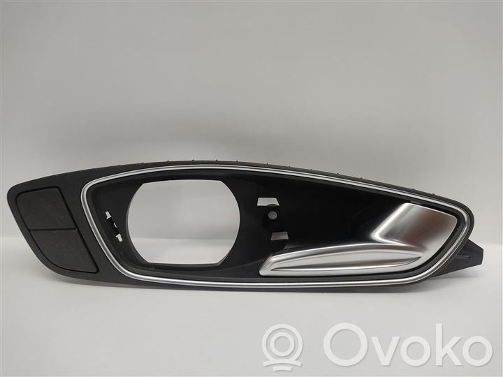 Audi A1 Manecilla interna puerta delantera