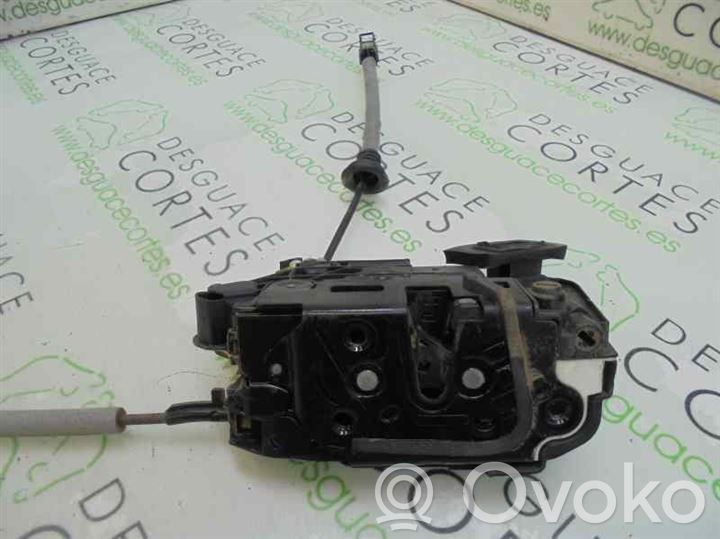 Volkswagen Polo V 6R Cerradura de puerta trasera