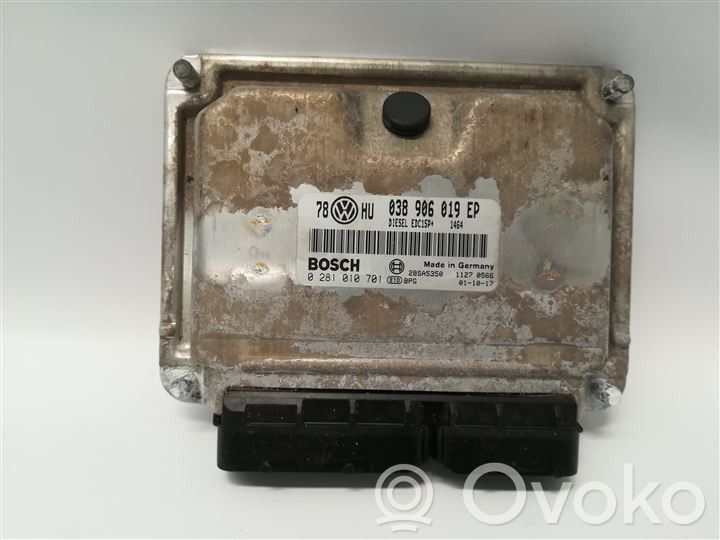 Volkswagen PASSAT B5 Komputer / Sterownik ECU silnika 