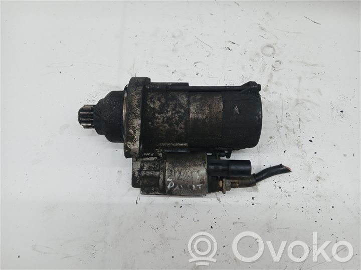 Volkswagen PASSAT B6 Starter motor 