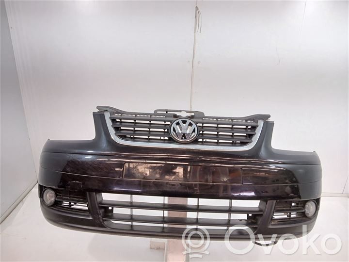 Volkswagen Touran I Parachoques delantero