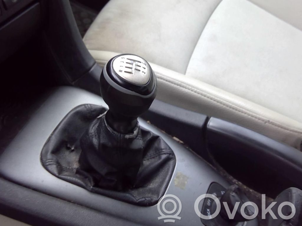 Saab 9-3 Ver2 Pavarų perjungimo mechanizmas (kulisa) 