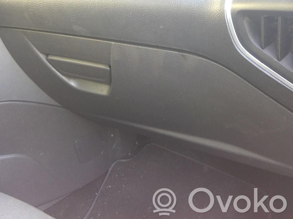 Ford Focus Glove box set 