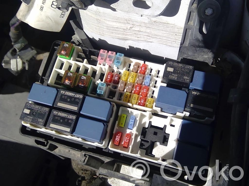 Ford Ka Katvealueen valvonnan ohjainlaite (BSM) 