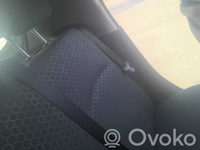 Mitsubishi Space Star Cinturón trasero 