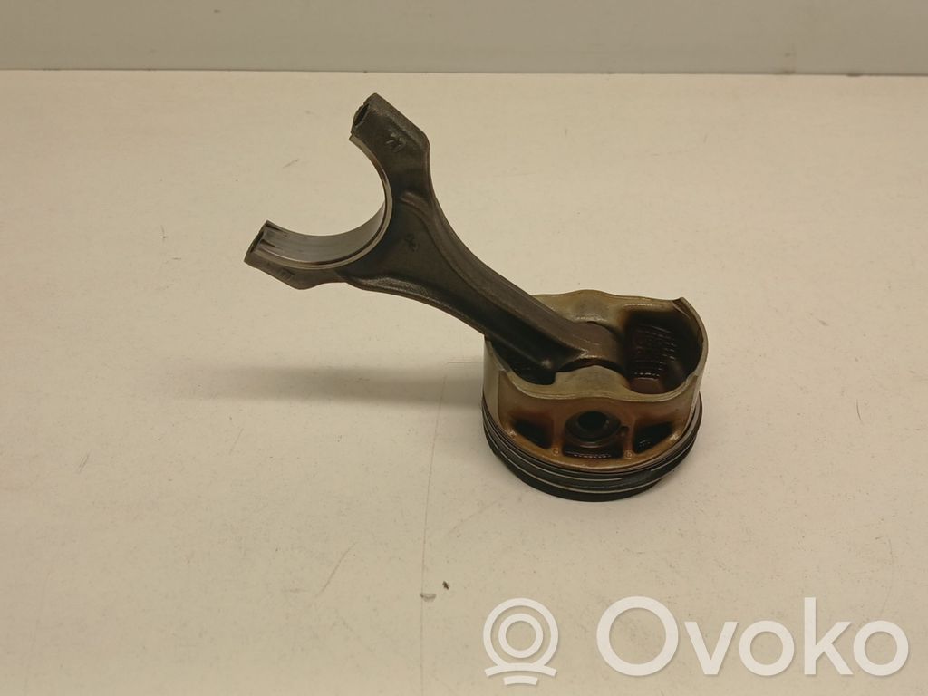 BMW 7 F01 F02 F03 F04 Pistón con biela 