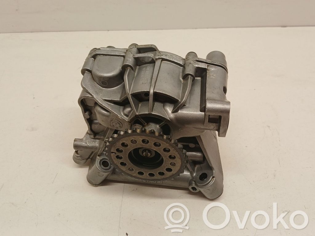 BMW 5 G30 G31 G38 Pompa olejowa 