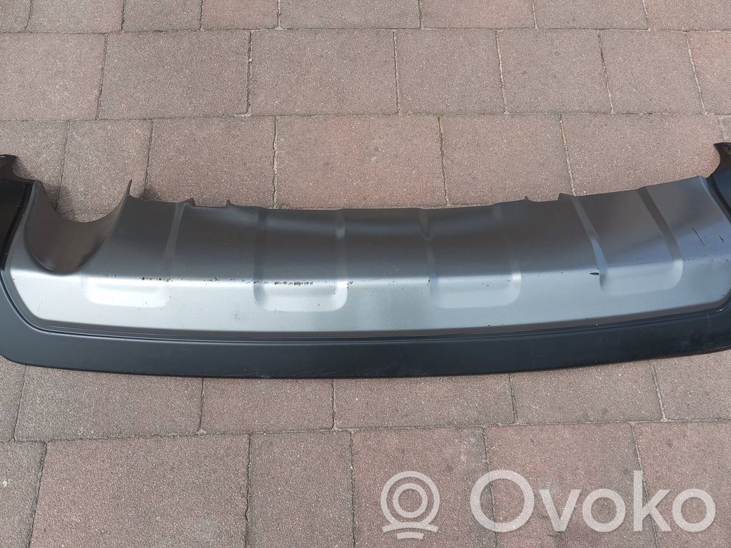 Suzuki SX4 Moldura inferior del parachoques trasero 
