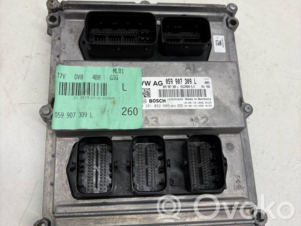 Unidad de control/módulo del motor   059907309L