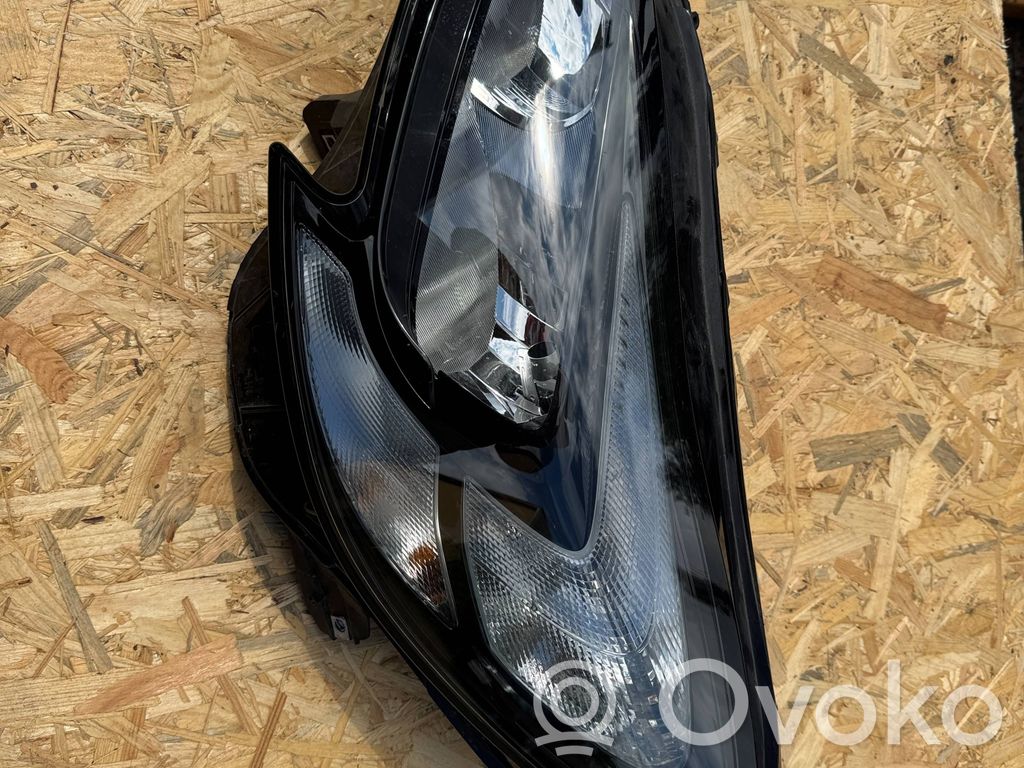 Opel Corsa E Headlight/headlamp 