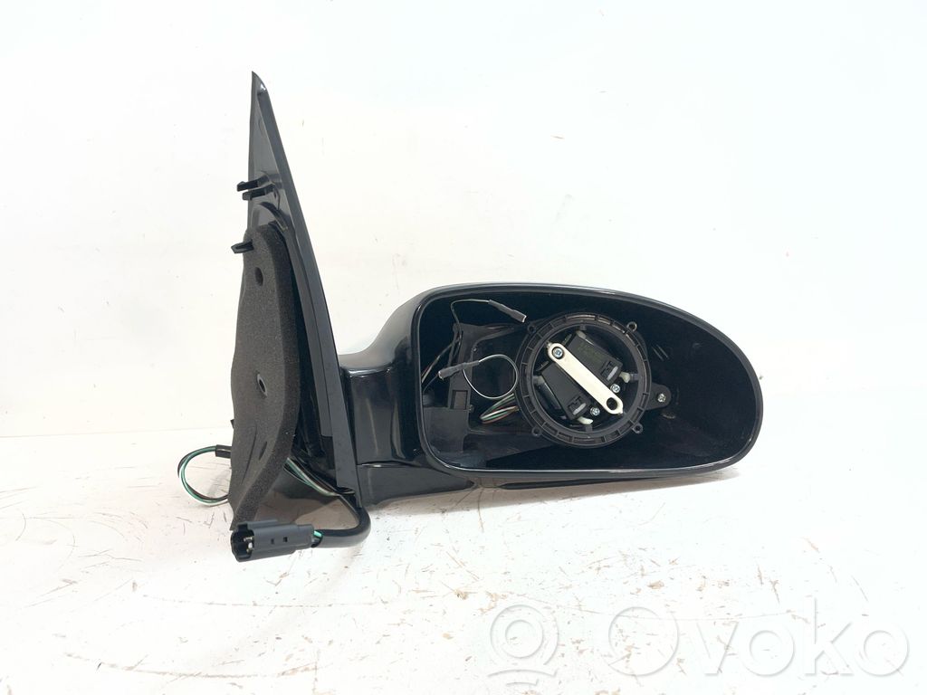 Ford Focus Front door electric wing mirror 