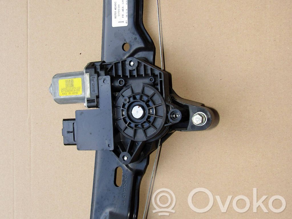 Nissan Qashqai Macara ușă față cu motor 