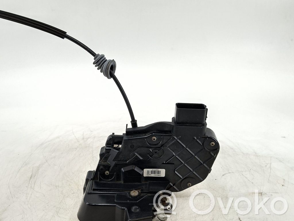 Volvo S40 Front door lock 