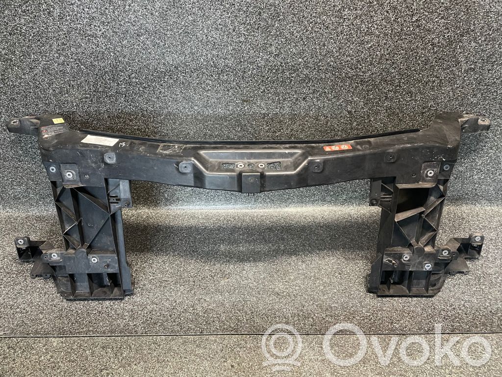 Volkswagen Crafter Radiatorių panelė 