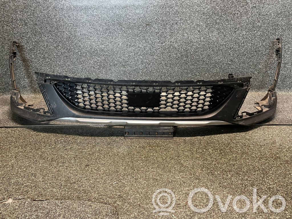 KIA Ceed Parachoques delantero 