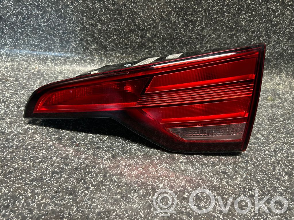 Audi A4 S4 B9 8W Lampă spate în caroserie 