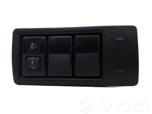 Light switch   DD1066122,DD1066122