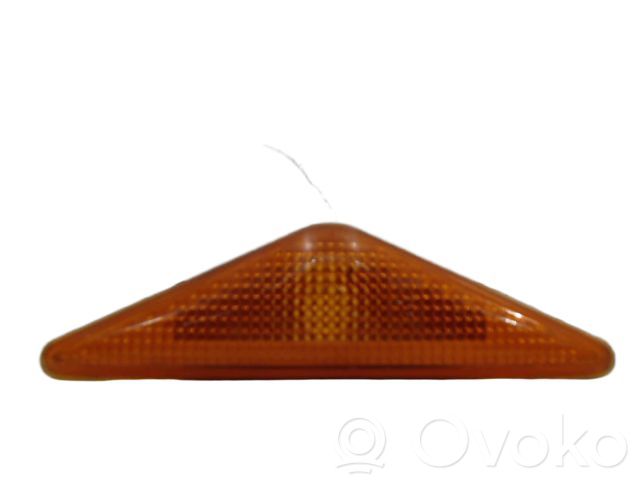 Ford Focus Front fender indicator light 
