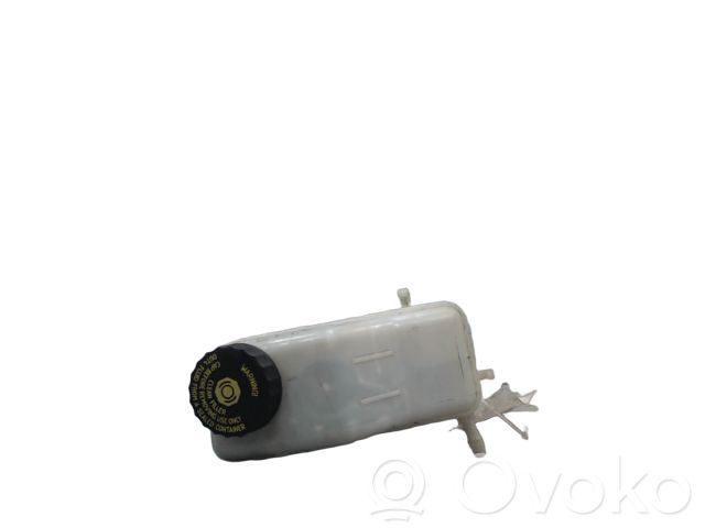 Opel Corsa E Brake fluid reservoir 