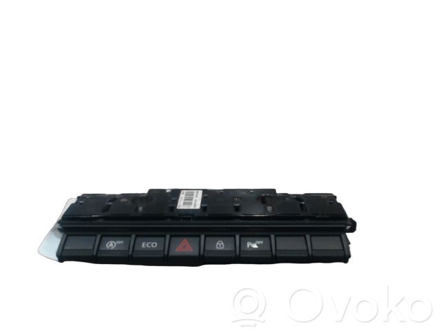 Dacia Duster II Hazard light switch 