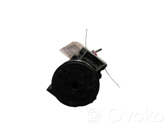 Nissan Note (E11) Air conditioning (A/C) compressor (pump) 