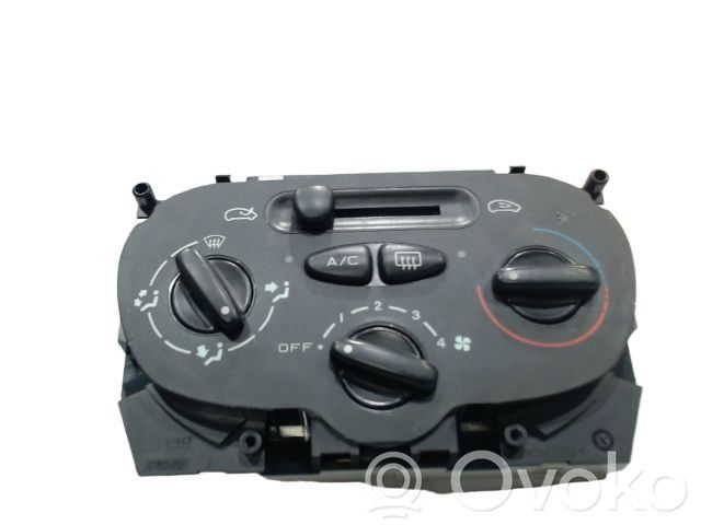 Citroen Xsara Picasso Climate control unit 