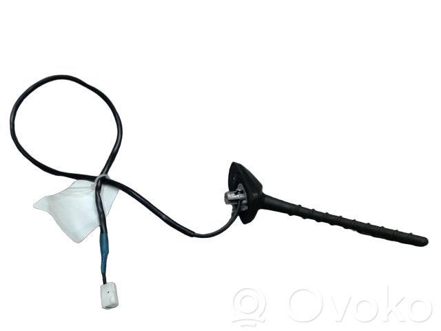 Toyota Yaris Antena radiowa 
