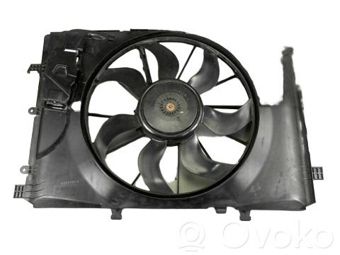 Mercedes-Benz A W176 Ventilator electric răcire radiator 