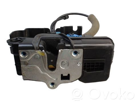 Opel Antara Etuoven lukko 
