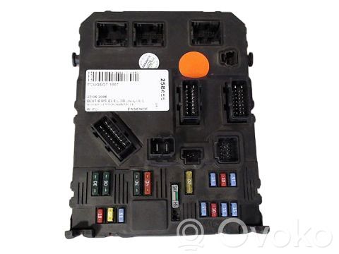 Peugeot 1007 Fuse box set 
