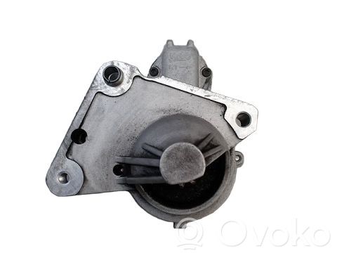 Starteris   5802AE,020244,101391,101391V,10439747,106418,11090062,11439747,12004,12417794971,12417803514,12417805098,14130057,14130074,253446,300057112,3100,3110069K00,33275N,438189,458237,5802AE,5802AF,5802AFP,5802AG,5802AGC,5802CE,5802X4,60151650,60151651,60800420,726890,88213233,8EA012526141,910085,943213911010,9646694080,9662854180,966285418000,9664854180,A77880,AEY2275,BST2657,CS1391,CST15165AS,CST15165GS,DRS0085,EF15800,LRS02275,MSQ0260,PRSW314,RE83604N,S3057,ST1578,STRW314,SVA165,SVA165A,TC9073,TS22E6